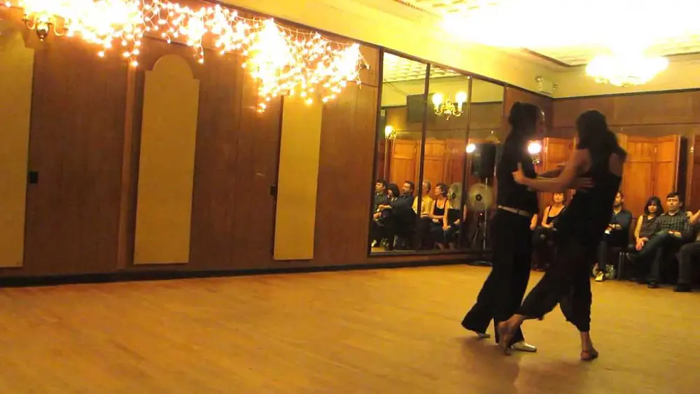 Video thumbnail for Viviana Parra & Tomas Corbalan at "La Milonga Rosa"