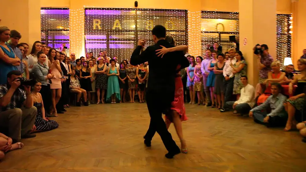 Video thumbnail for Javier Rodriguez & Noelia Barsi 3/4 Milonga "El Calor"