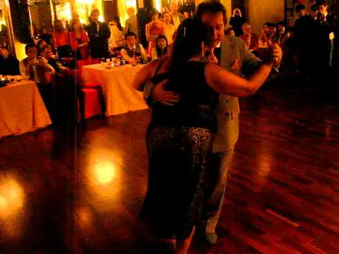 Video thumbnail for Jorge Dispari & Maria del Carmen Grand Milonga Decmber 11th 2010 Hong Kong Finale