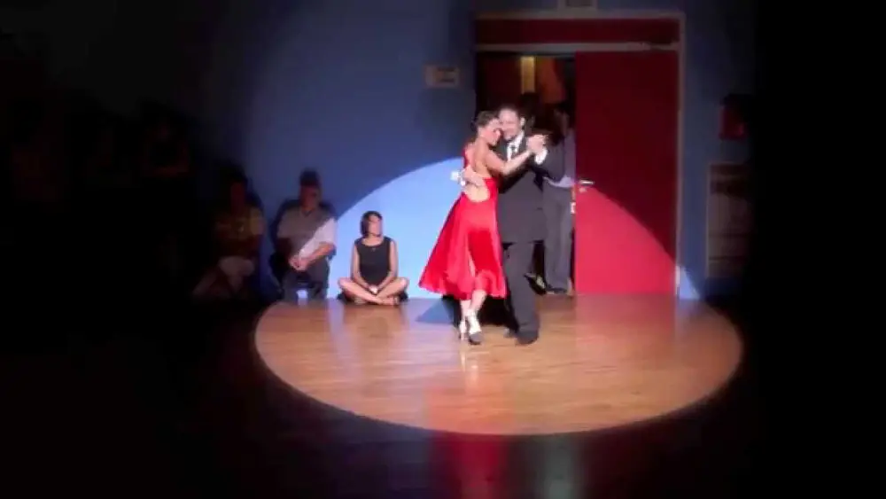 Video thumbnail for Virginia Uva & César Agazzi - Limouzi Tango Festival 2014 - Tango A Vivre Limoges
