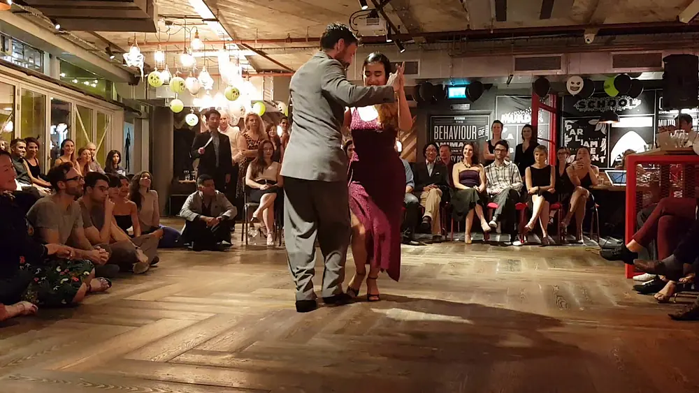 Video thumbnail for Corina Herrera LEADING Pablo Alvarez @ Milonga 3D, London 2019 3/4