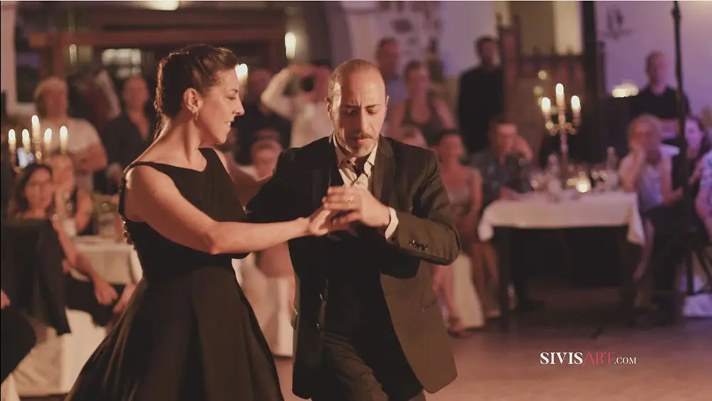 Video thumbnail for ANALIA VEGA & MARCELO VARELA - Juanjo Dominguez - Cuando Ilora mi Guitarra by Sivis'Art