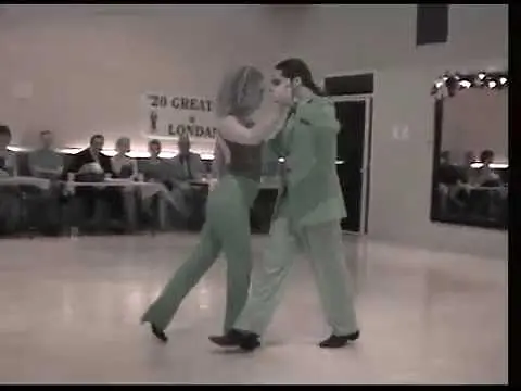 Video thumbnail for Argentine Tango show-off dancing by Professionals Miriam Larici and Hugo Patyn