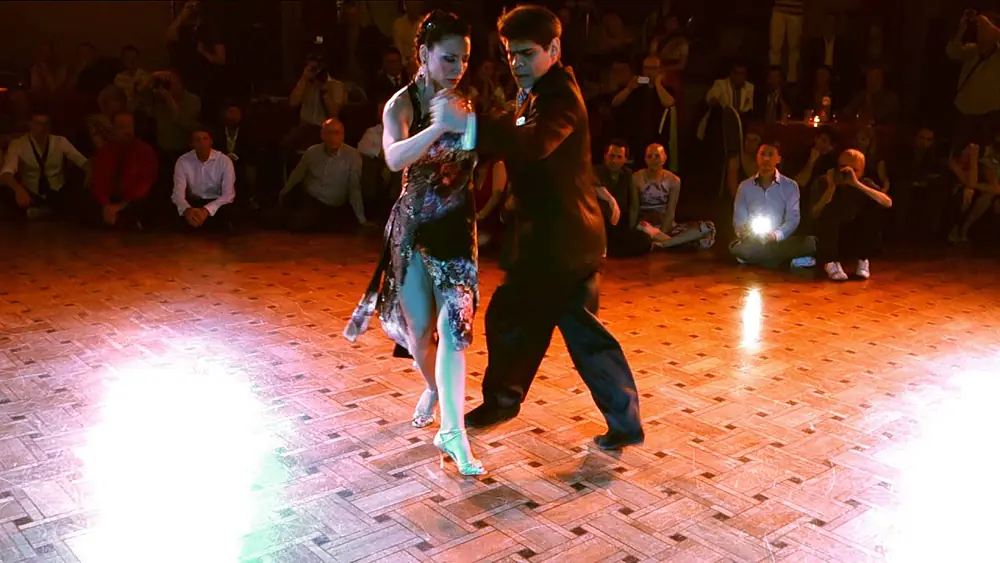 Video thumbnail for Tango: Adrian Veredice y Alejandra Hobert, 11/04/2014 Brussels Tango Festival 1/3