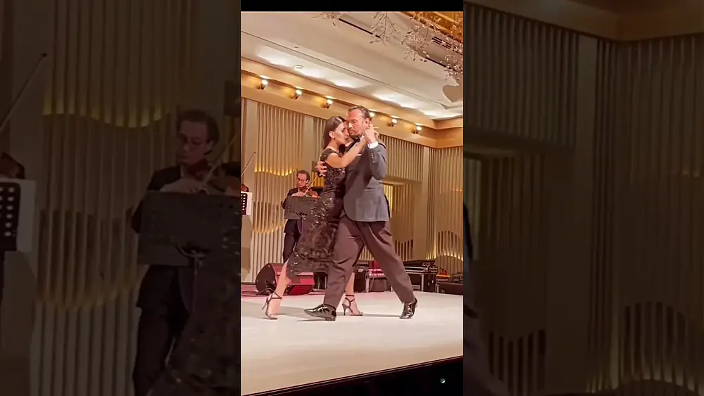 Video thumbnail for Magdalena Valdez & Giampiero Cantone 😍 Follow @tangoexpo #tango #shorts