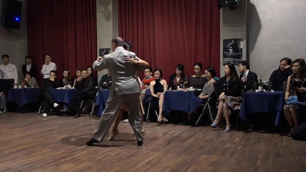 Video thumbnail for Sebastian Missé y Andrea Reyero #1 @Tango O Nada 2, 18th Feb. 2017, Grand Milonga