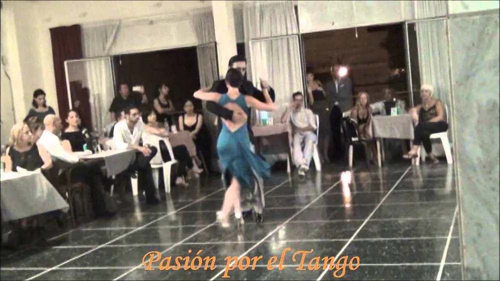 Video thumbnail for INES MUZZOPAPPA y DEMIAN GARCIA Bailando el Tango CUANDO EL AMOR MUERE en FLOREAL MILONGA