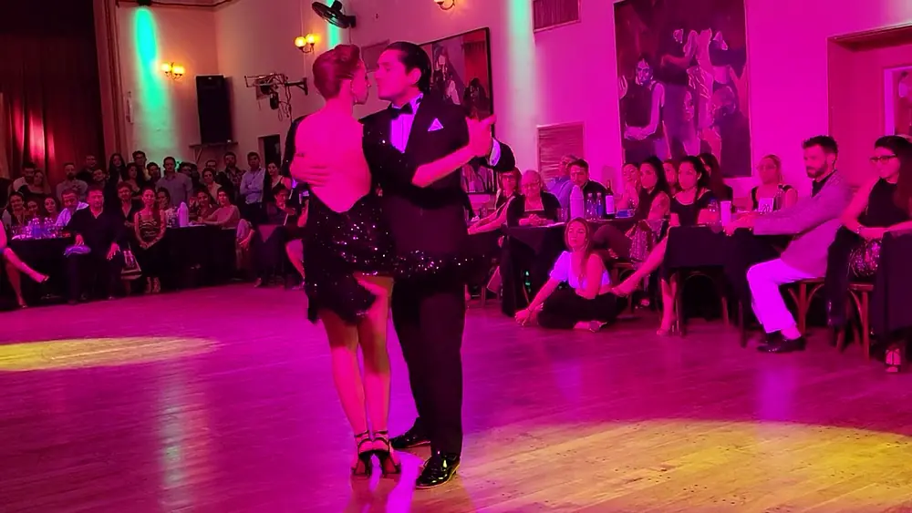 Video thumbnail for Jimena Hoeffner y Max Vera at Pipi Cucu (2/3)