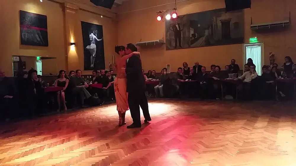 Video thumbnail for A los Amigos - Pancho Martinez Pey y Lorena Ermocida en Soho Tango