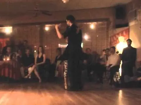 Video thumbnail for Alex Krebs & Luciana Valle - Meta Fierro (Juan D'Arienzo) at Tango Berretín, Portland 2010