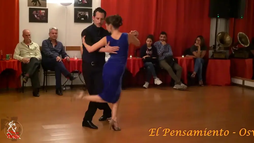 Video thumbnail for Dias de Tango - Damian Rosenthal y Vanessa Fatauros - quarto