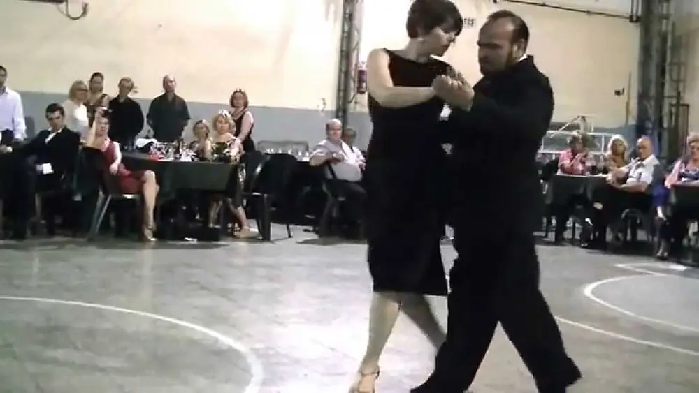 Video thumbnail for Irina Miroshnichenko & Oscar Montenegro en Milonga Malena Sunderland Club 2/3