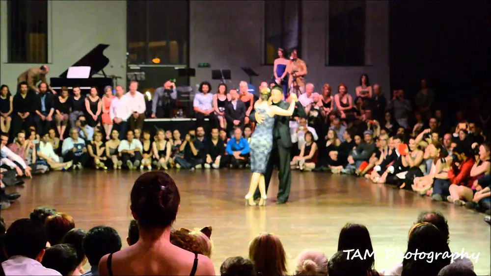 Video thumbnail for Noelia Hurtado & Carlitos Espinoza @Brussels Tango Festival (BTF) 2015