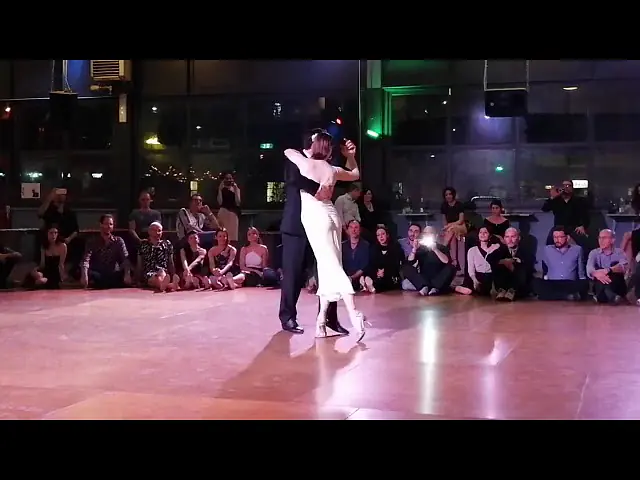 Video thumbnail for Demetrio Scafaria e Maude Andrey in "Frente al mar", a "Il Fortino", Torino, Italy, 2023-02-12