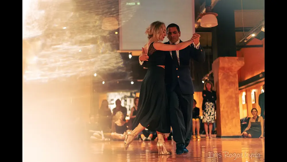 Video thumbnail for Irene Trenzas & Carlos Estigarribia | Milonga Mariposa, Milano 2024 (1/2)
