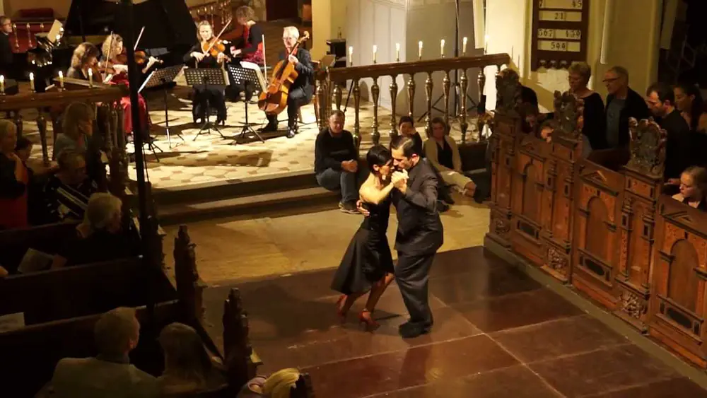 Video thumbnail for Maricel Gomez & Roberto Leiva" Libertango" i Køge Kirke