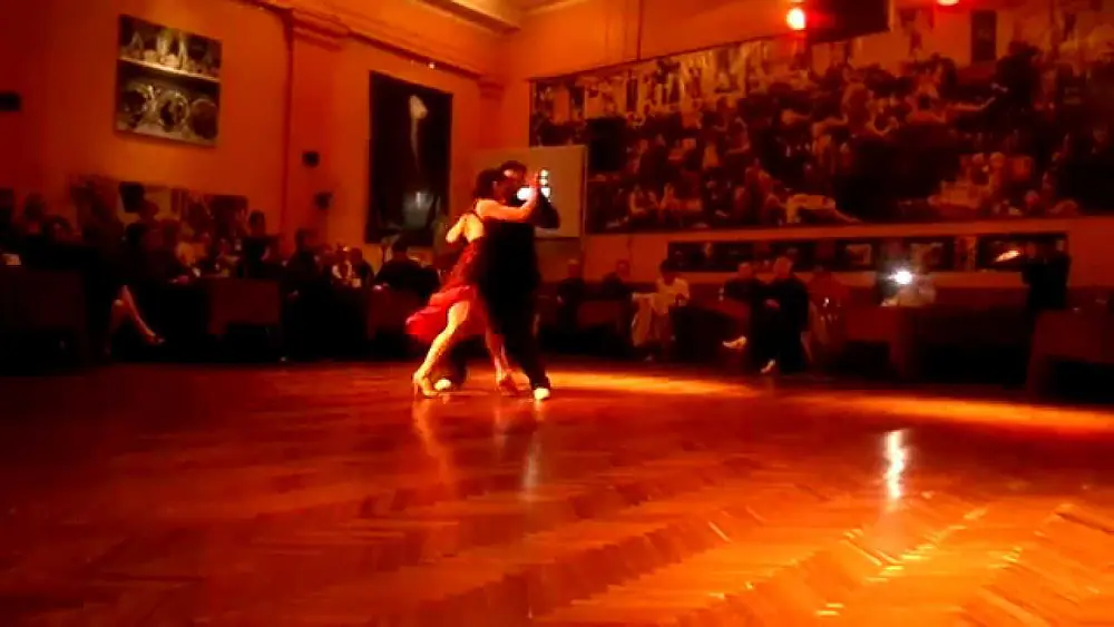 Video thumbnail for Jose Halfon y Virginia Cutillo.DNI Tango.Parakultural,Salon Canning (4/4)