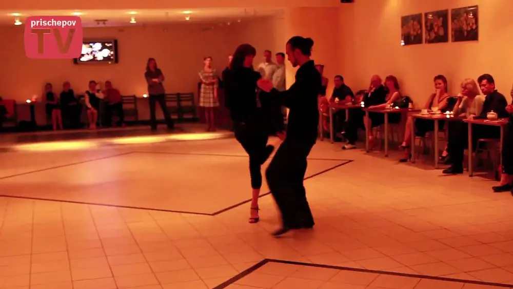 Video thumbnail for Ekaterina Nazarova & Aleksey Salienko Russia, Moscow, Milonga in rest."Le Cafe", 13.11.2009