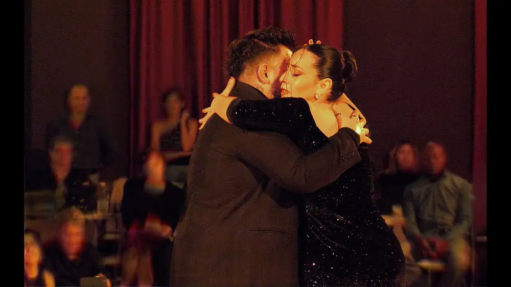 Video thumbnail for SEBASTIAN BOLIVAR  Y. CYNTHIA PALACIOS- campioni del MONDO TANGO de pista 2022