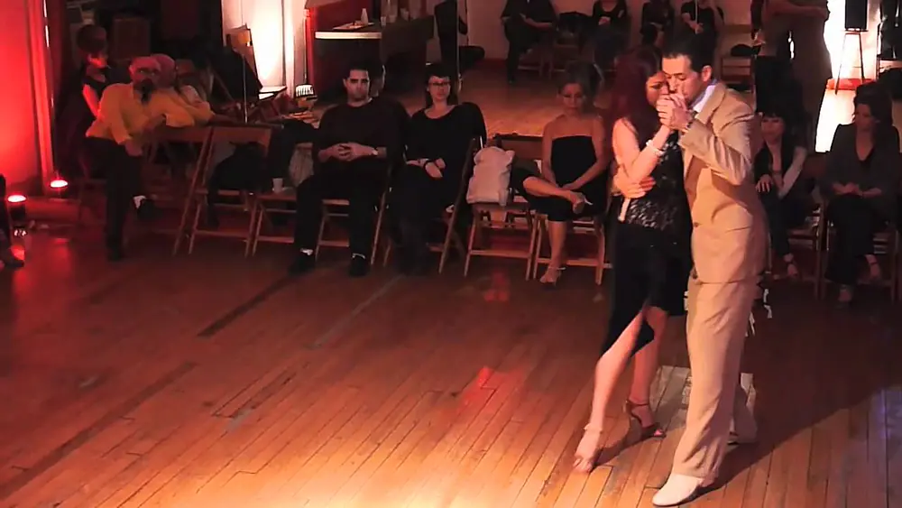 Video thumbnail for Angeles Chanaha & Michael Nadtochi performance at Práctilonga-939 in NYC - Tango