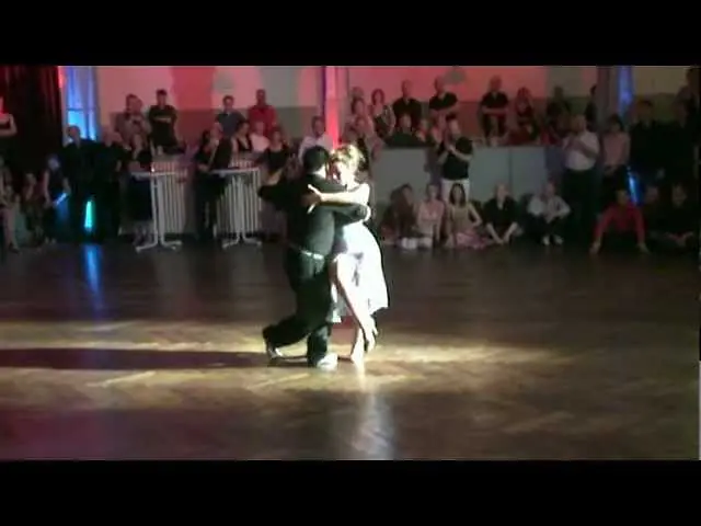 Video thumbnail for Carlitos Espinoza & Noelia Hurtado-Tango-5