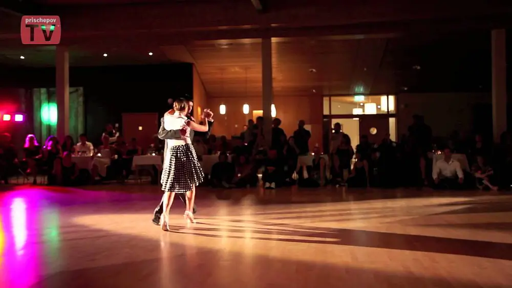 Video thumbnail for Javier Rodriguez & Andrea Missé 4-1, Tangocamp Sweden 2011 - Hotel Tylösand http://prischepov.ru