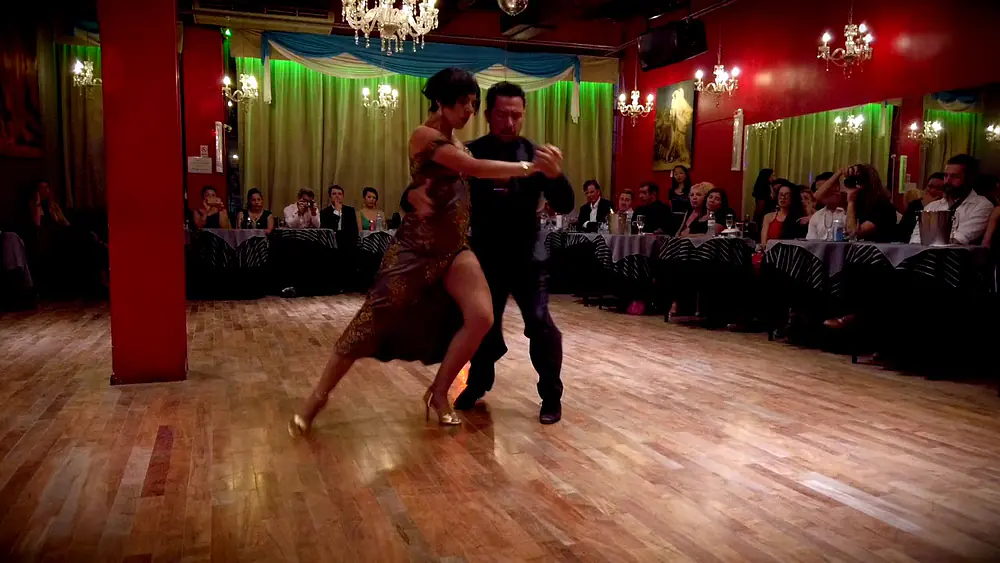 Video thumbnail for paolo giorgini y noelia colletti en Porteño y Bailarin 20190314 02
