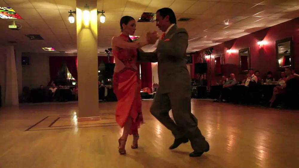 Video thumbnail for Ivan Romero et Silvana Nunez, "Corazon" (tango).