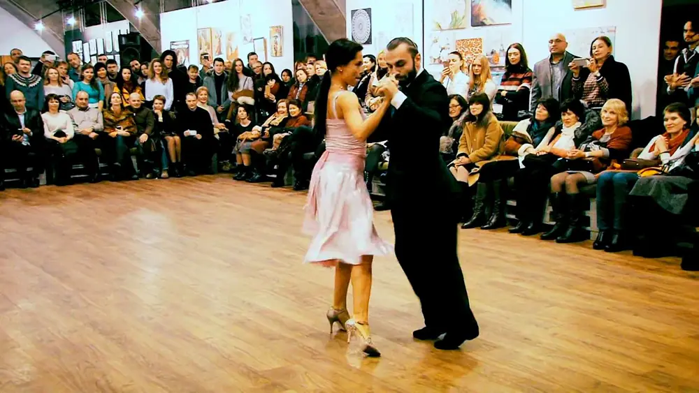 Video thumbnail for Ivanna Tikhomirova & Den Sheva - No hay tierra como la mia - Milonga