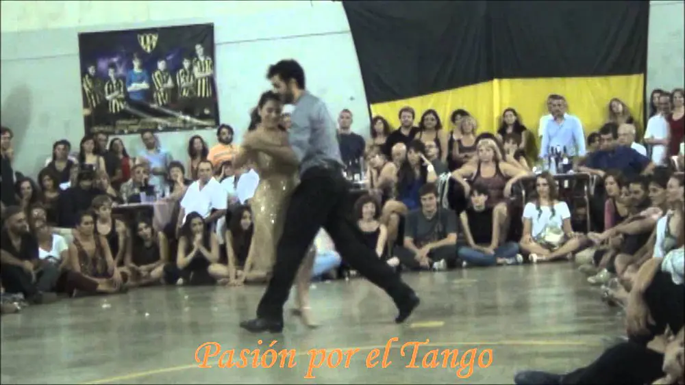 Video thumbnail for DANA FRIGOLI  y ADRÍAN FERREYRA Bailando el Vals TEMO en la MILONGA DEL MORAN