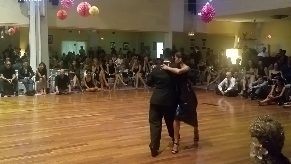 Video thumbnail for Sebastian Achaval y Roxana Suarez Udine Tango Meeting 2018 1-3