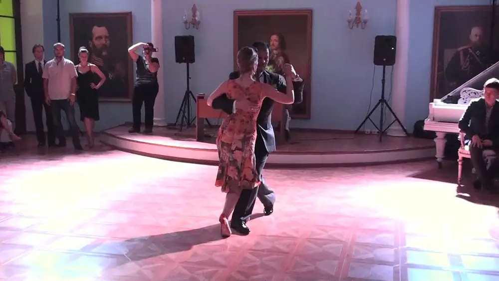 Video thumbnail for FABIAN PERALTA & Josefina Bermudez. Grand Milonga, St.-Petersbourg 09/2014