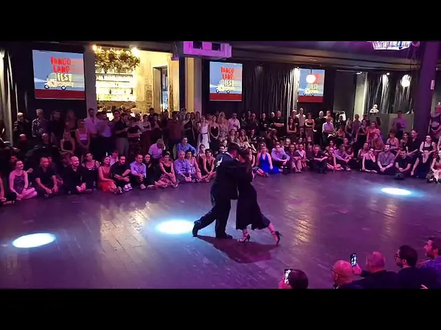 Video thumbnail for Carlitos Espinoza y Agustina Piaggio - "Tinta Verde" - Orquesta Carlos Di Sarli