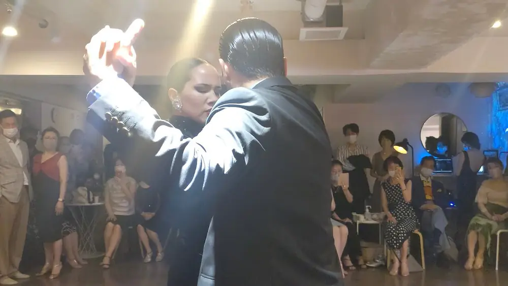 Video thumbnail for Adiós Nonino. Aníbal Troilo. Aldana Silveyra & Diego Ortega. 2022/05/15
