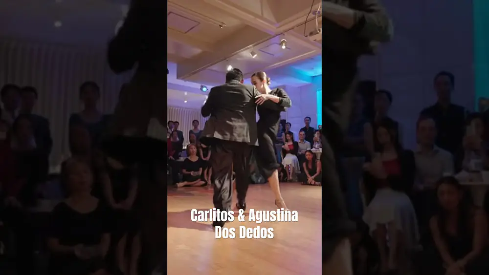 Video thumbnail for Carlitos y Agustina Dos Dedos Argentine Tango Performance #アルゼンチンタンゴ  パフォーマンス #tango #shorts