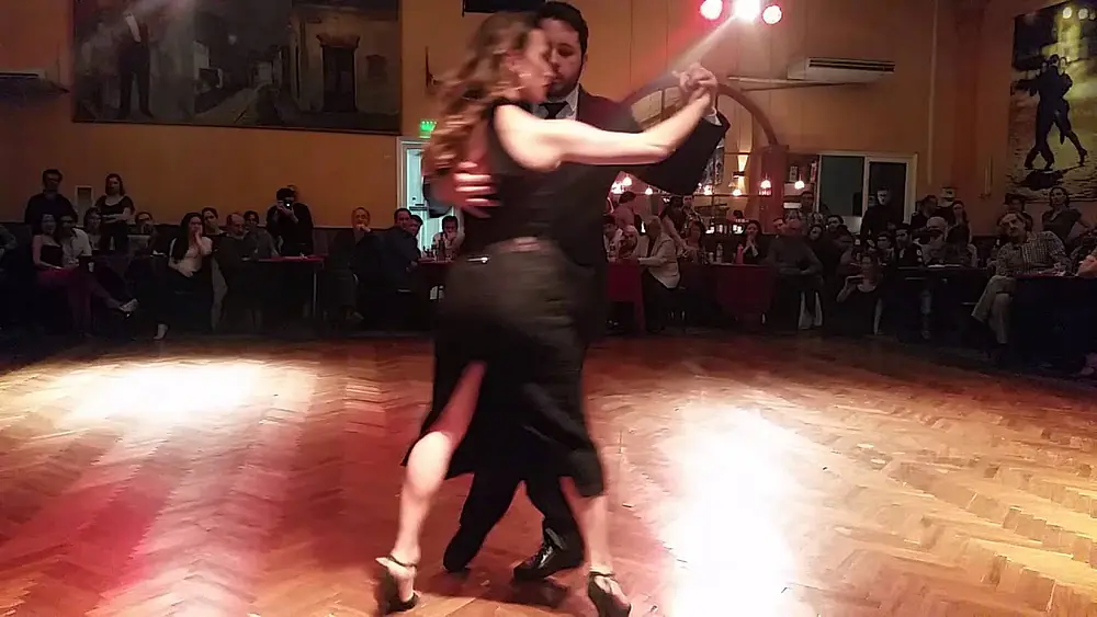 Video thumbnail for Ana Migoni y Luis Romero Berruti en Soho Tango - Quien sino tu
