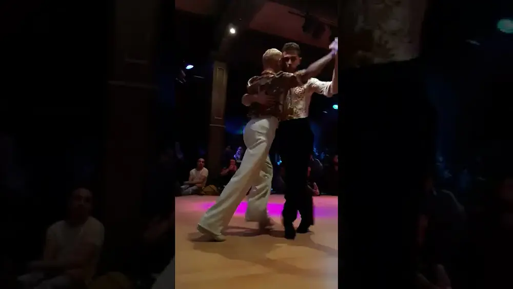 Video thumbnail for Juampy Ramirez y Martin Lasiar - Remolino (1/4)