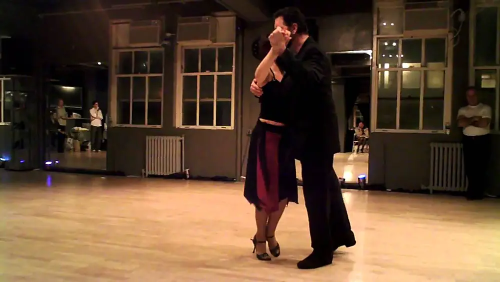 Video thumbnail for Maria Olivera & Gustavo Benzecry Saba: Argentine Tango - Tarareando