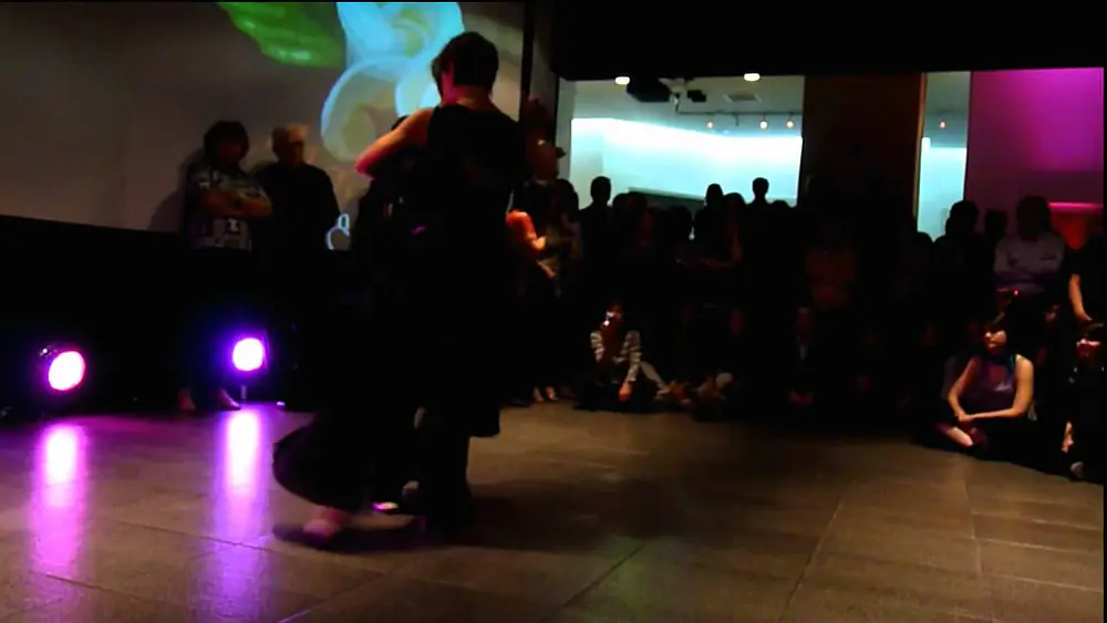 Video thumbnail for 3 La Milonga del Patio presenta a Analia Vega Y Marcelo Varela