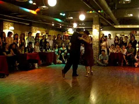 Video thumbnail for 2009 Seoul Tango Festival Farewell - Fabian Peralta y Virginia Pandolfi