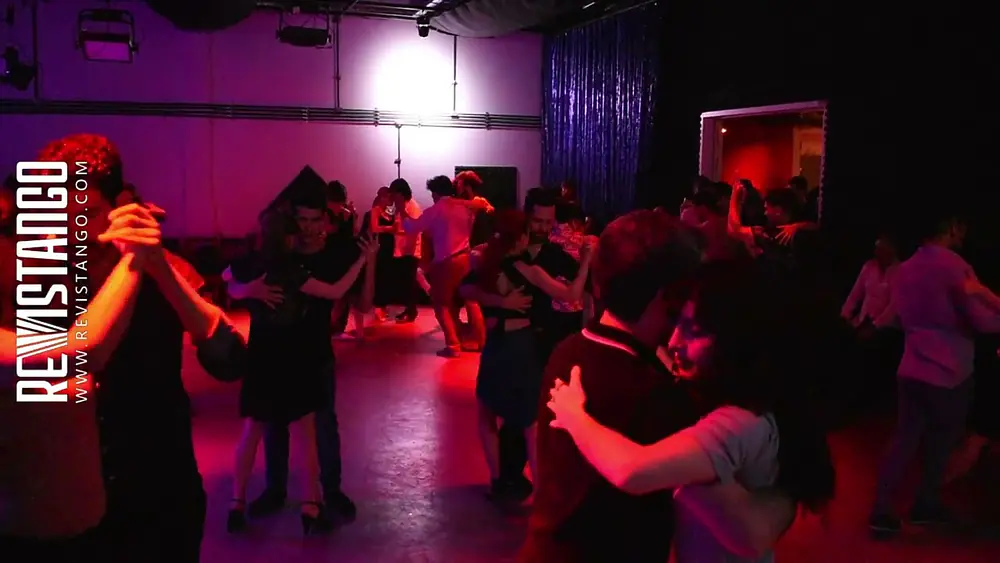 Video thumbnail for #18 TANGO BARDO en JUERNES Milonga | Roberto Minondi | Orquesta Tanguera Live | Fernando Carrasco