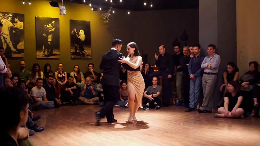Video thumbnail for Nida İnceoğlu & Batuhan Boy / Noches De Colon - 2/4