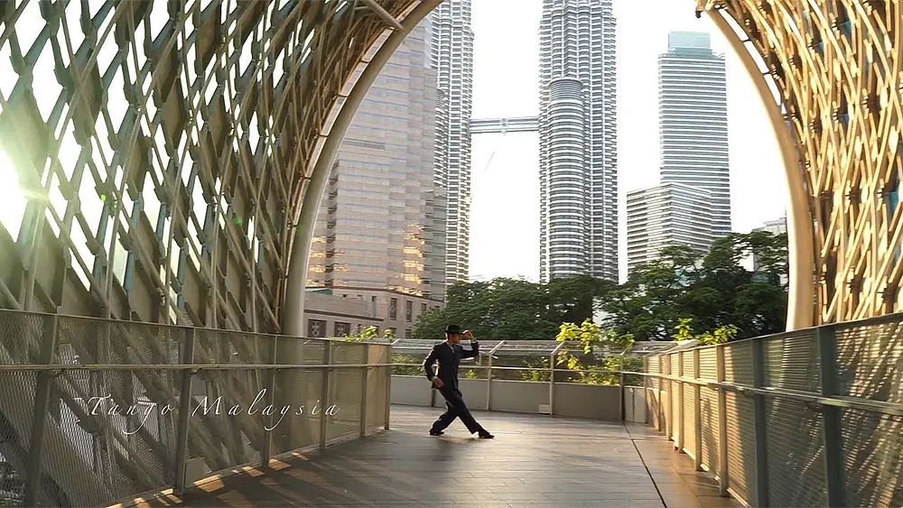 Video thumbnail for Pablo Daniel Martinez Solo Tango In Kuala Lumpur City Centre – La Tablada by Fabio Hacer Orquesta