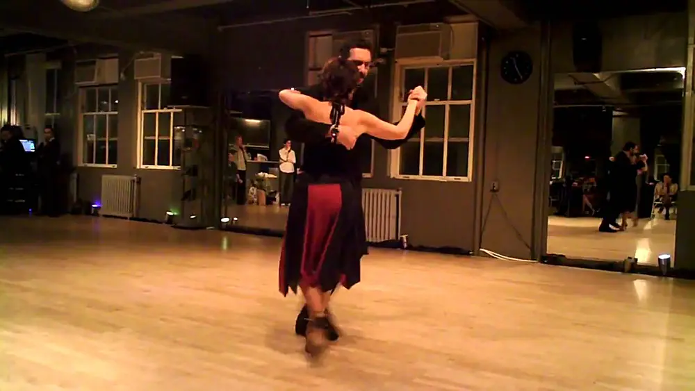 Video thumbnail for Maria Olivera & Gustavo Benzecry Saba: Argentine Tango - El Lloron