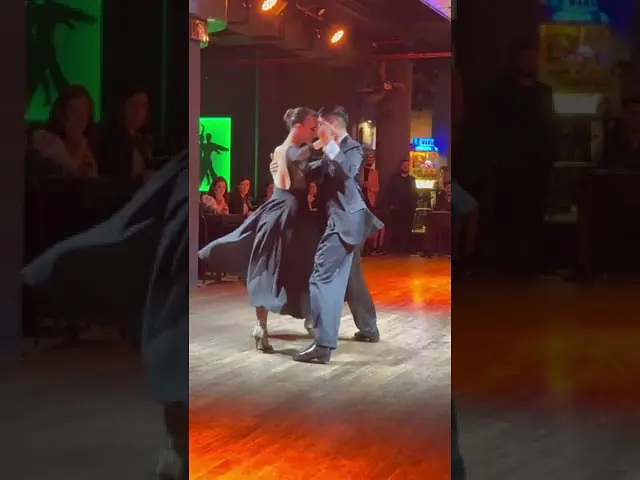 Video thumbnail for Elise Barbot & Roque Bravo - Pipí Cucú Milonga - Septiembre 2024