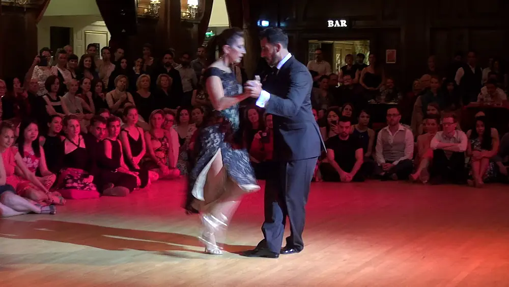 Video thumbnail for Christian Marquez & Virginia Gomez "Los Totis" @ UK Tango Festival 2019 - London 2/3