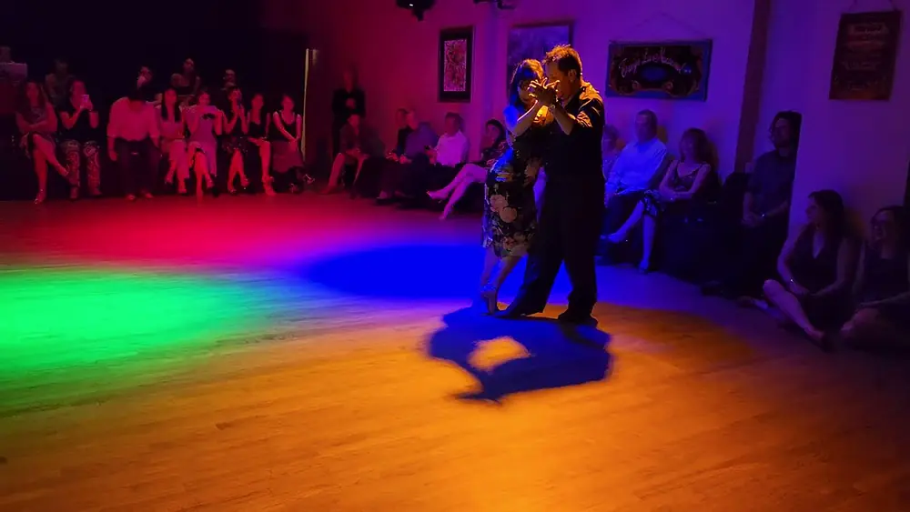 Video thumbnail for Argentine tango: Sofia Saborido & Marcelo Gutiérrez - Porteña Linda