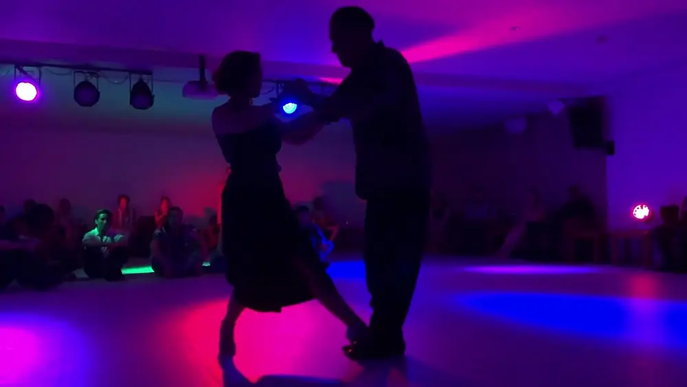 Video thumbnail for Juana Sepulveda y Mariano "Chicho" Frumboli  - El Espiante   Julio De Caro - 2/5