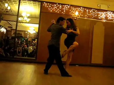Video thumbnail for Ana Padron and Diego Blanco @ Dance Tango NYC 2010 - YouTube.flv
