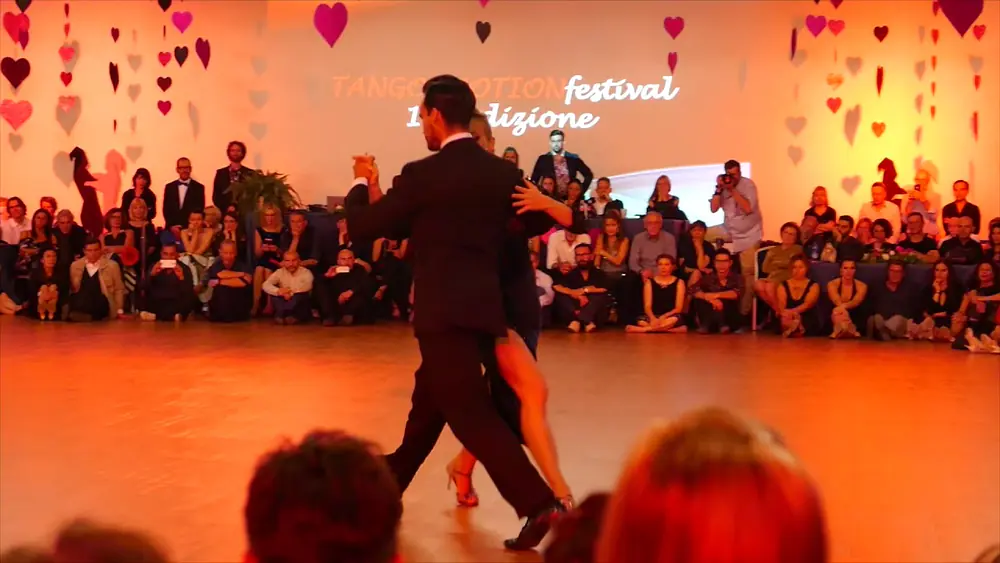 Video thumbnail for Juan Manuel Rosales y Liza Rosales - Quejas de Bandoneon - TangoEmotion 2018 Lazise (Italy)